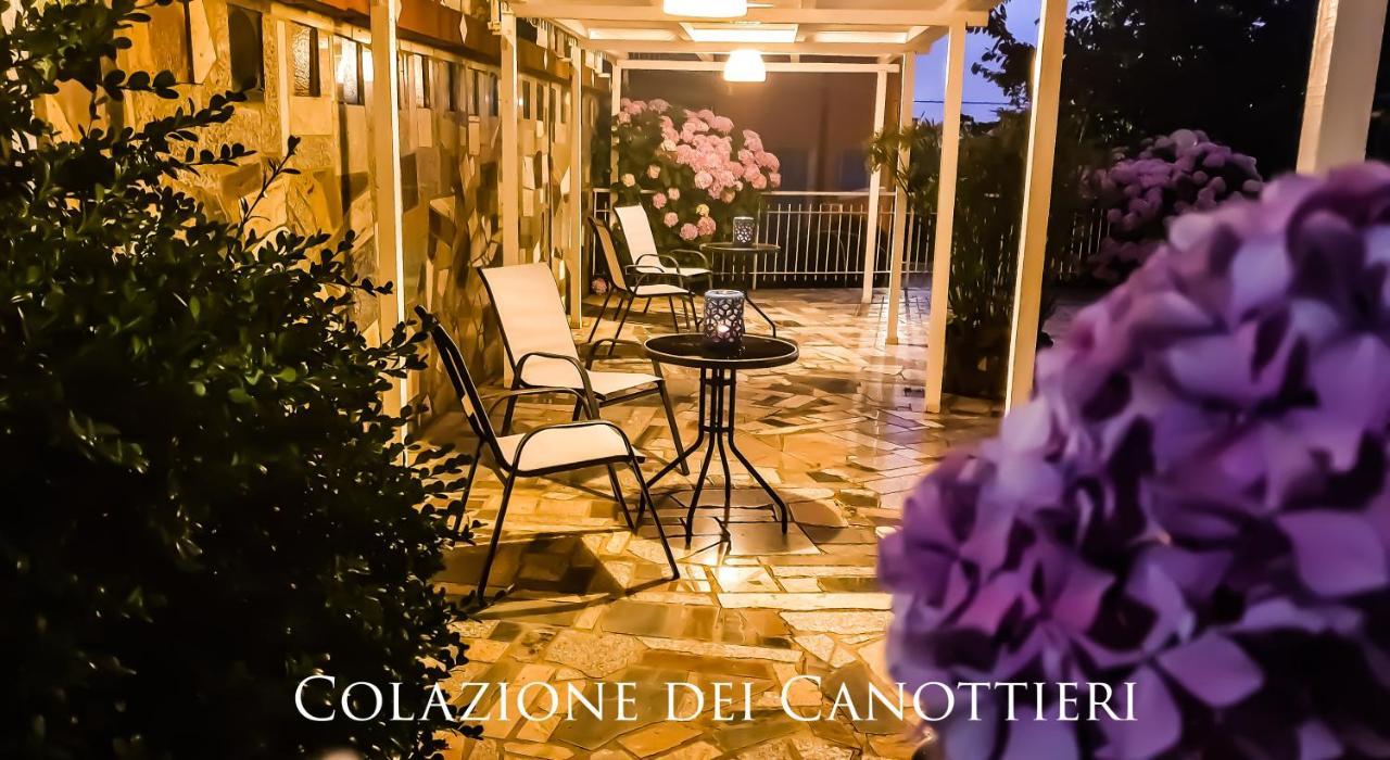 Lago  Colazione Dei Canottieri Bed & Breakfast エクステリア 写真